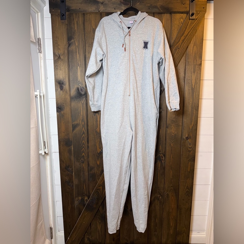 NWOT Forever Fenty Savage X Hooded Jumpsuit - Picture 2 of 7